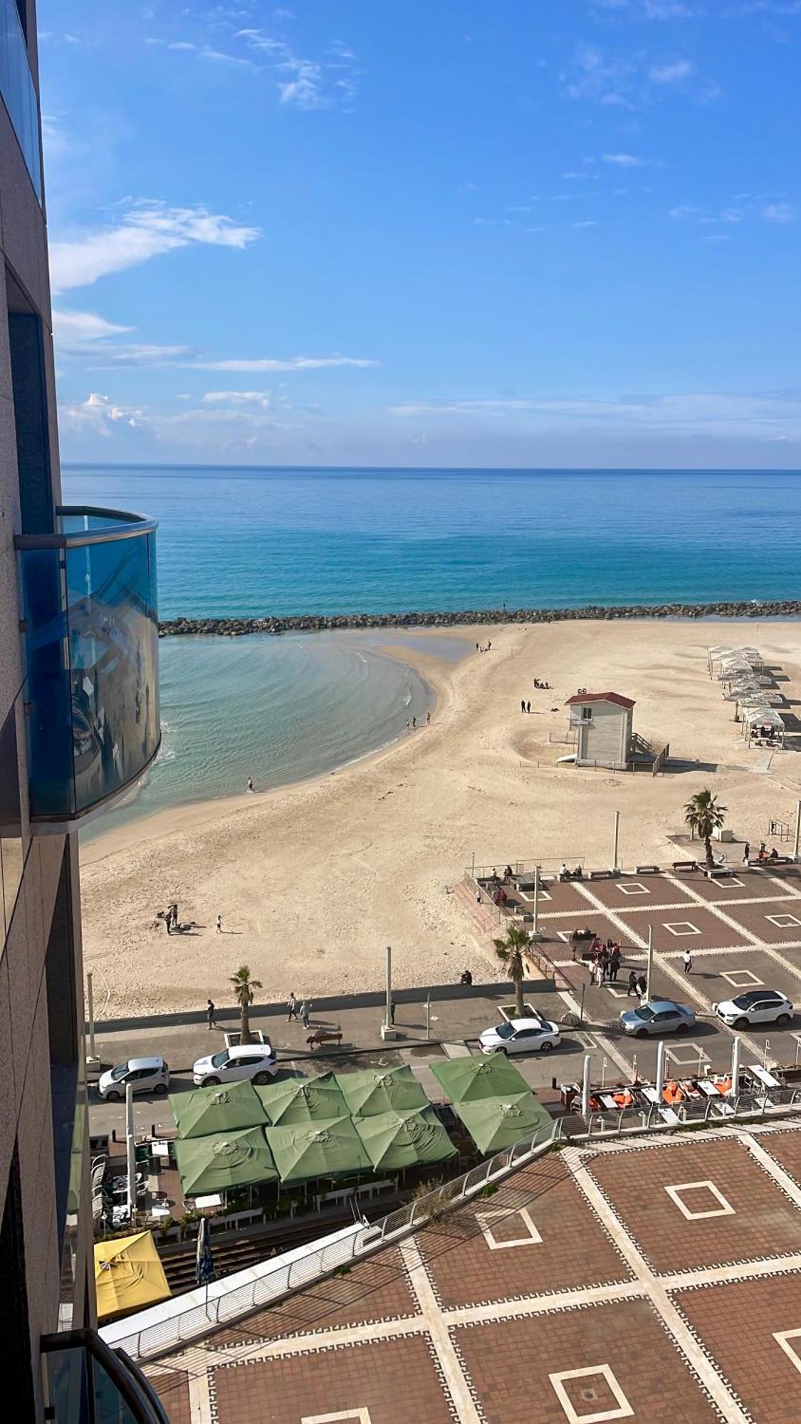 Suite On The Beach Haifa Luaran gambar